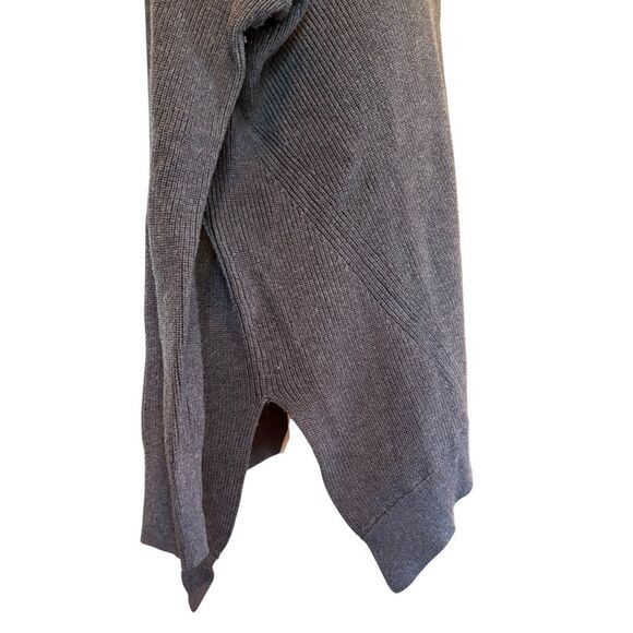 Athleta Rest Day Asymmetrical Hem Sweater Gray Silk Pima Cotton Blend Womens Med - Picture 6 of 13